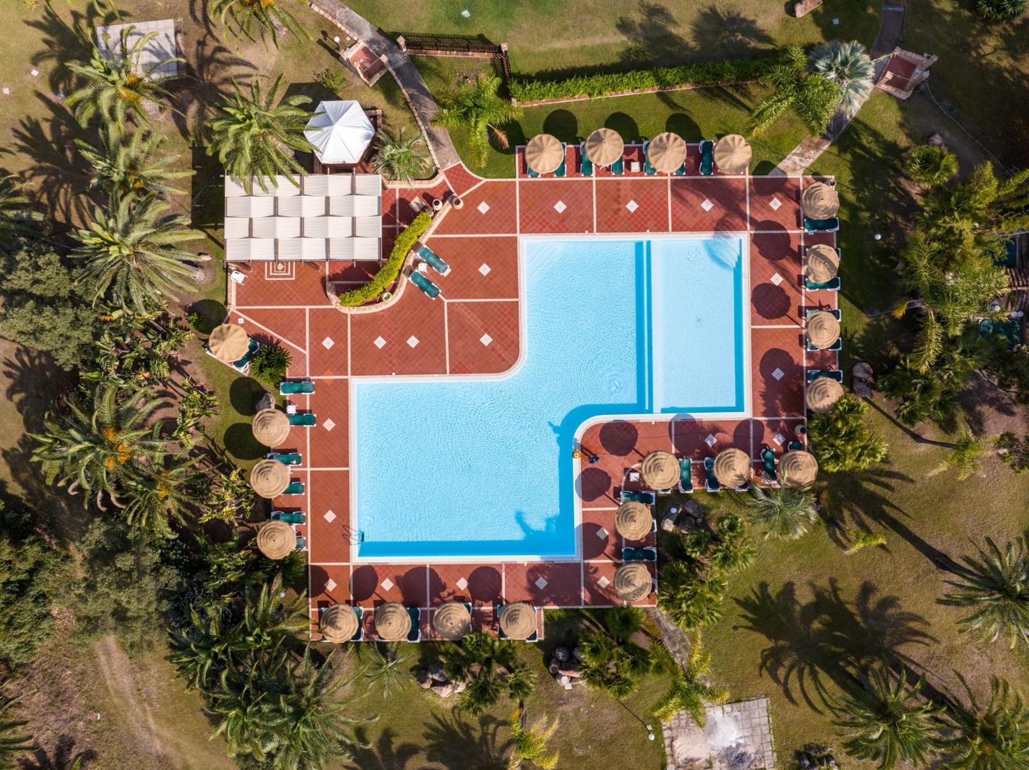Baia Delle Palme Beach 산타마르게리타디풀라 외부 사진